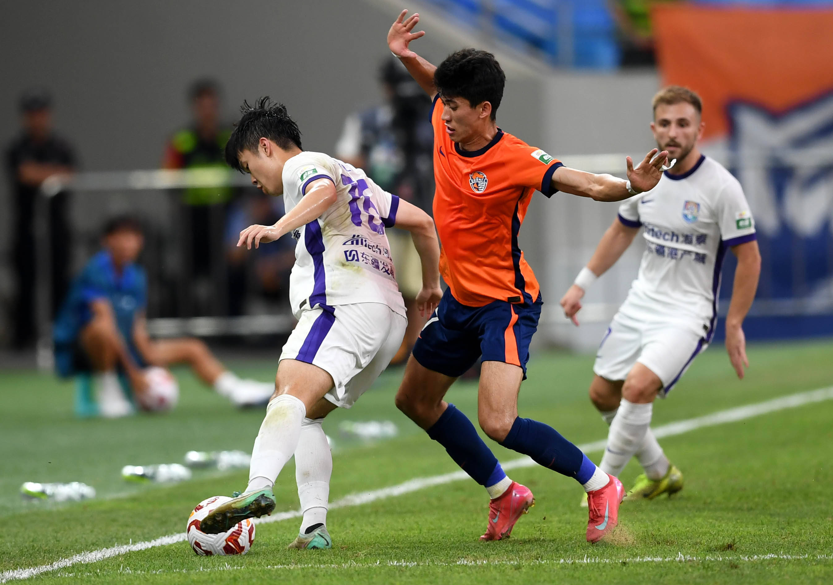 他们用不懈 他们用不懈